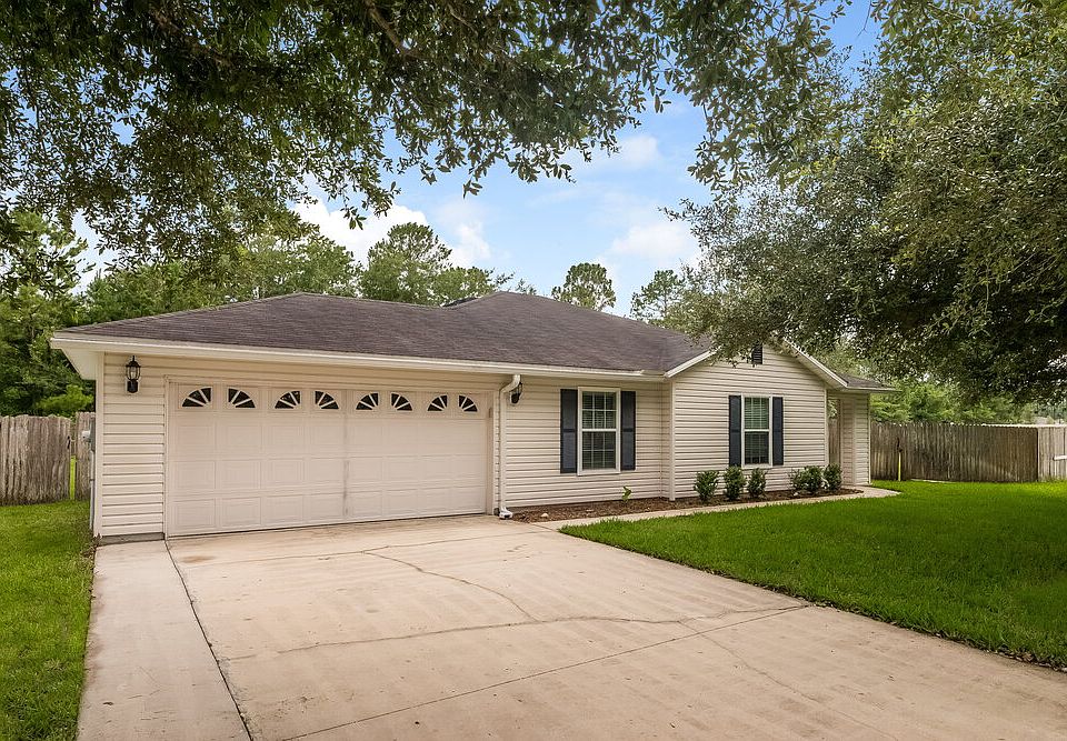 1st image of 7166 Newman Lake Ct