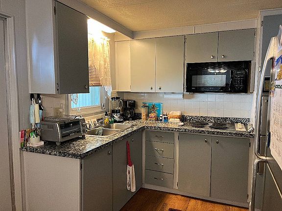 3rd image of 184 Woodland Dr #1099