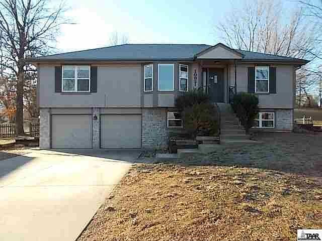 1st image of 10921 Miller Ln