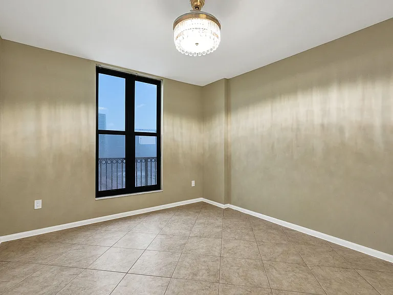 651 Okeechobee Blvd #1010 — Photo 15