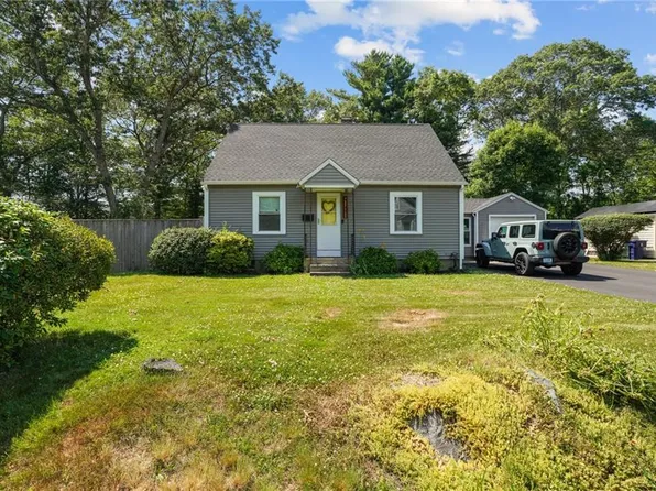 40 Queen St, North Kingstown, RI 02852