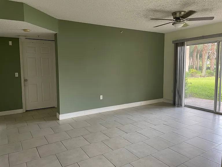 5005 Wiles Rd #102 — Photo 6
