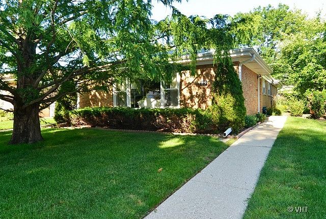 1st image of 9411 Lawler Ave