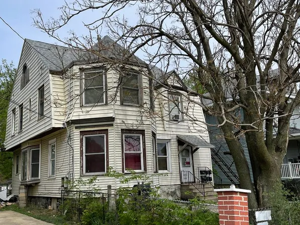 1109 Sycamore, 1109 Sycamore St #3, Waterloo, IA 50703