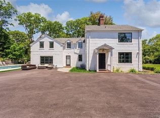 230 Ocean Avenue, Lawrence, NY 11559