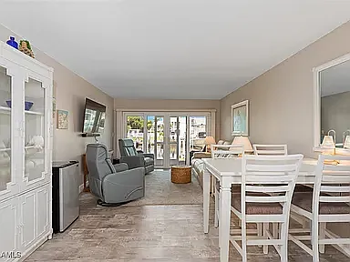 311 Garvin St #305B — Photo 17