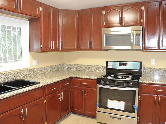 3rd image of 4506 Honduras St