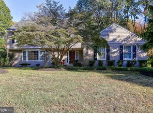 290 Oak Ct, Severna Park, MD 21146