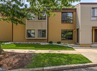 207 Hunter Ct, Marlton, NJ 08053