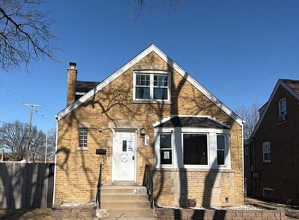 1st image of 169 Martin Ln