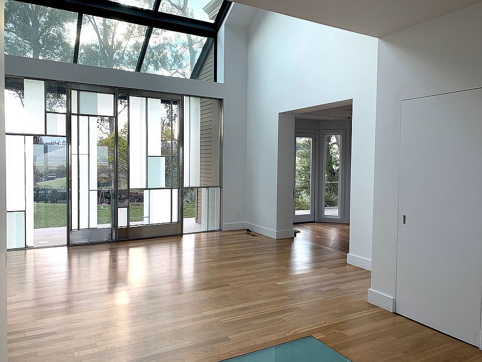 1st image of 26977 Beaver Ln
