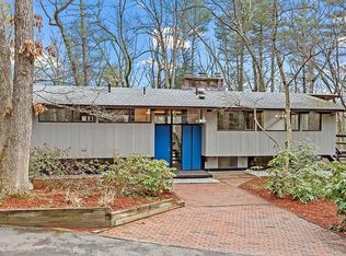 347 Heald Rd, Carlisle, MA 01741