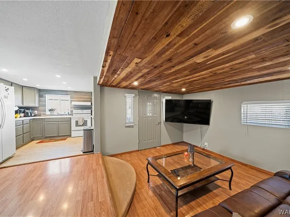 31458 Lighthouse Ln, Parker, AZ 85344