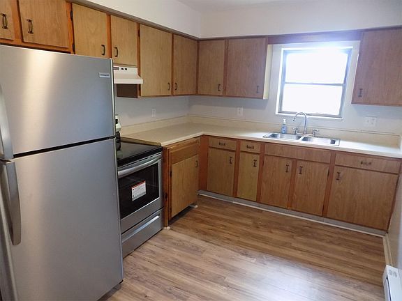 2nd image of 1025 Lynn Ave APT 5