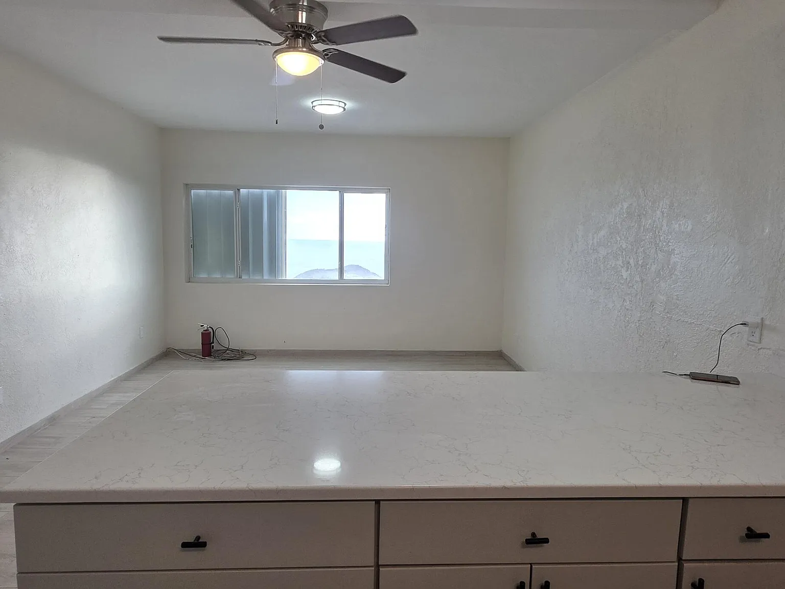 2 bed, $2,000 — Photo 3