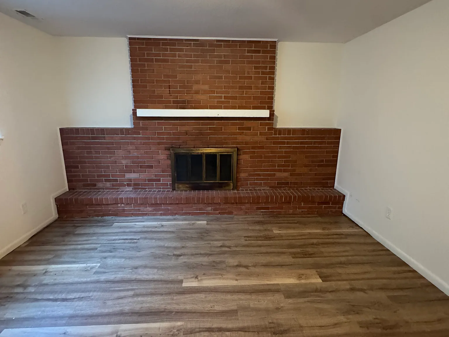 3 bed, 1411 sqft, $1,250 — Photo 2