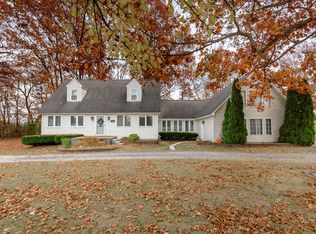 23623 Sumpter Rd, Belleville, MI 48111