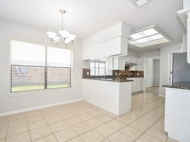 3107 Barnhill Ln — Photo 9