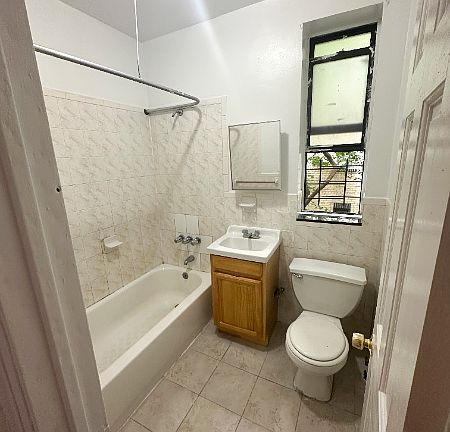 4th image of 3560 Olinville Ave APT 3B