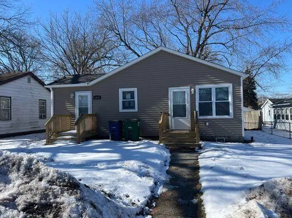 2858 Hamilton St, Lake Station, IN 46405