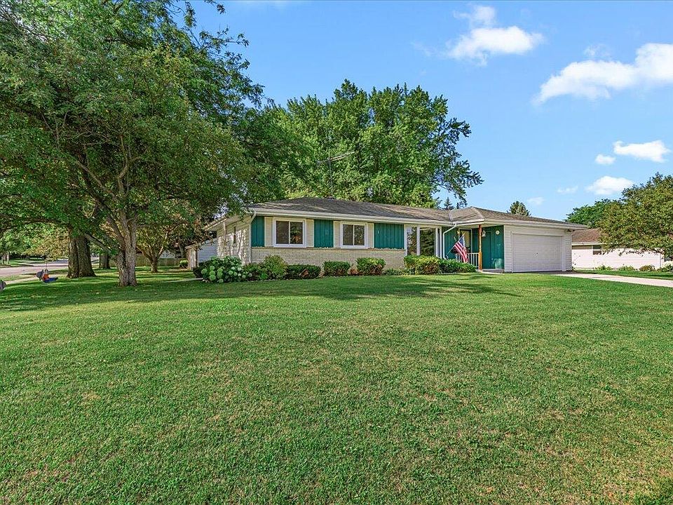 1st image of 309 Braatz DRIVE