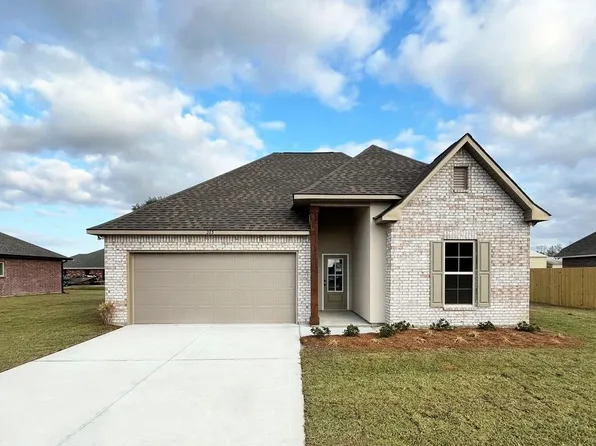 223 Sample Dr, Thibodaux, LA 70301