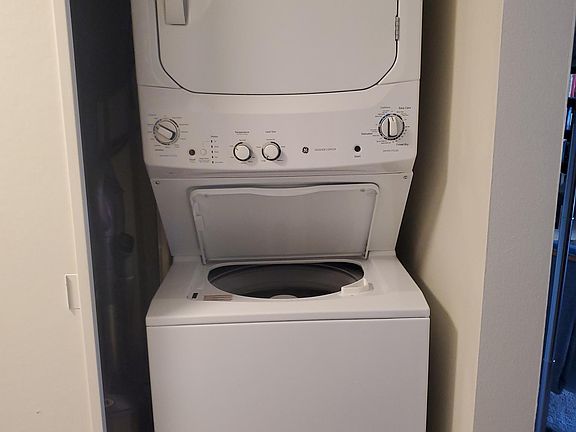 4th image of 302-1432 NW 61st St #302