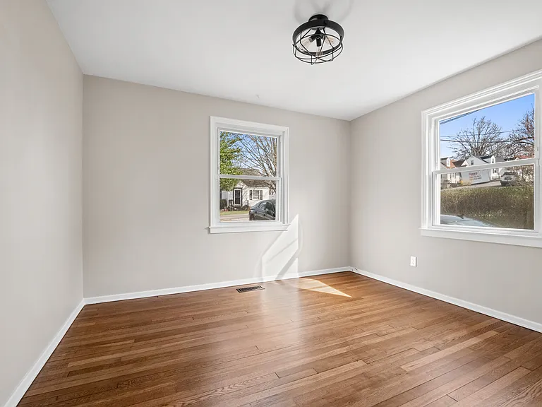 600ChurchillDrive16_06292026