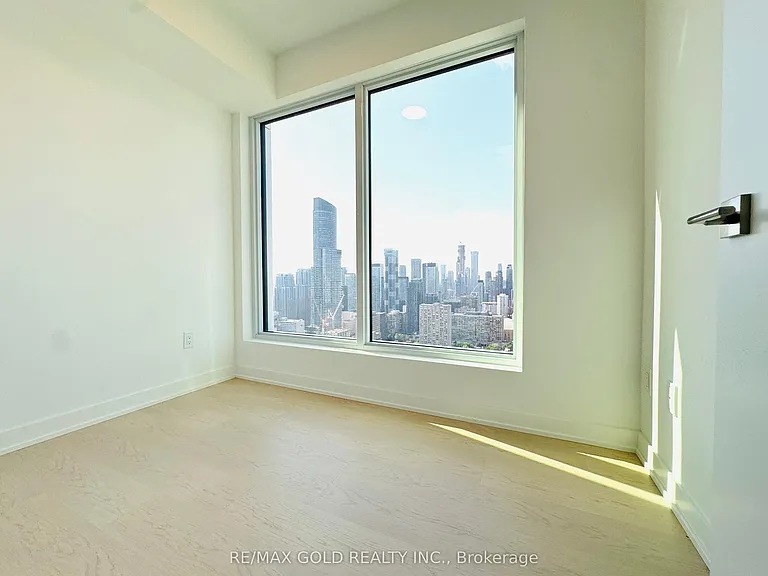 252 Church St #5106 — Photo 19