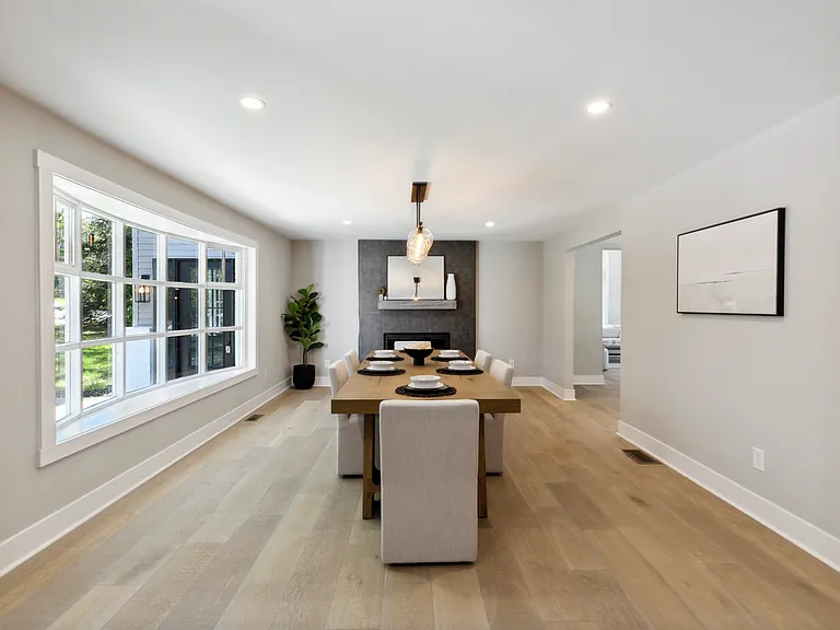 1110 W Valley Rd — Photo 32