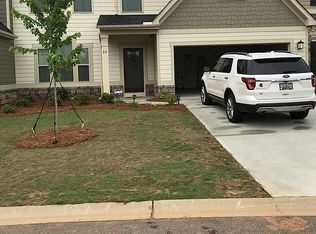 24 Hemingway Ln, Simpsonville, SC 29681