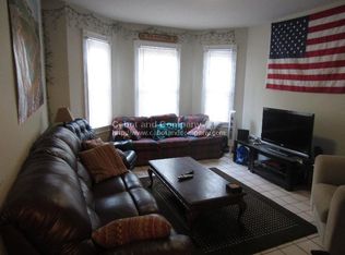 192 L St #1, Boston, MA 02127