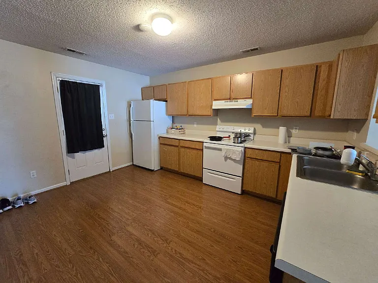 1097 W Pueblo Dr — Photo 5