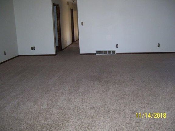 2nd image of 1219 Hahn Ct