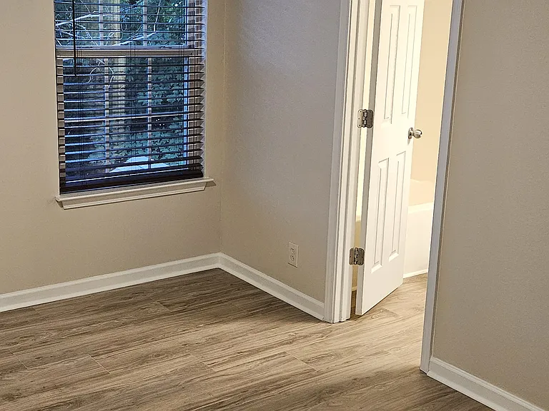 3059 London View Dr — Photo 8
