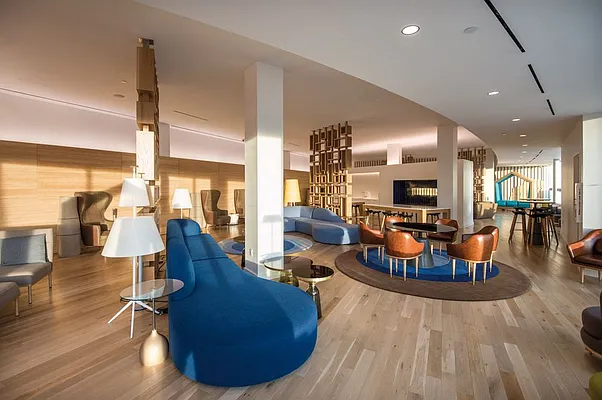 Rented by The Durst Organization | media 9
