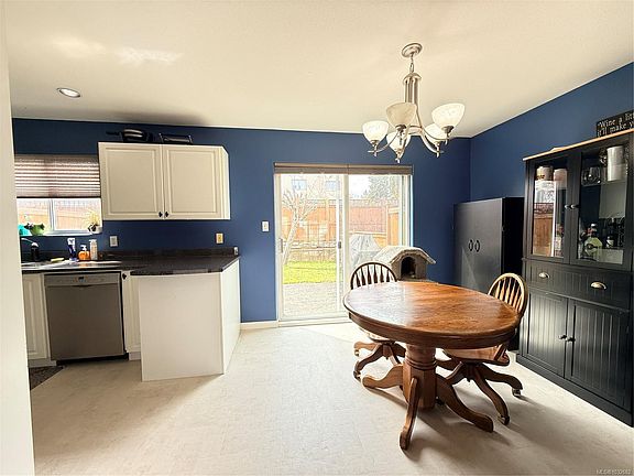 4th image of 2553 Kingcome Pl