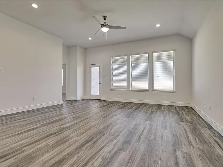 981 Youth Water Rd — Photo 26