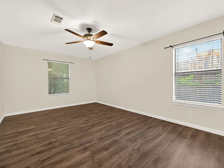 2964 Vista Pkwy — Photo 12
