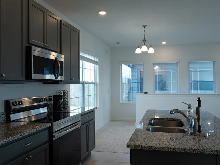 6534 Barnstorm Way — Photo 2