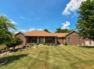 9315 Liberty Ct, Evansville, IN 47720
