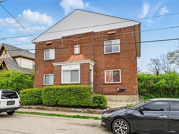 3rd image of 6114 Webbland Pl #1