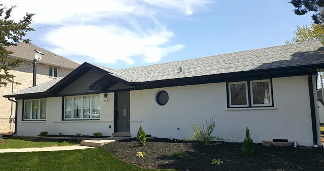 8137 Rutherford Ave photo 1