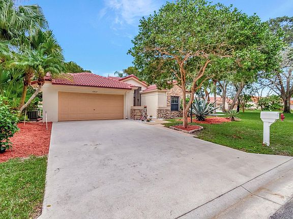2nd image of 8437 Northstar Court