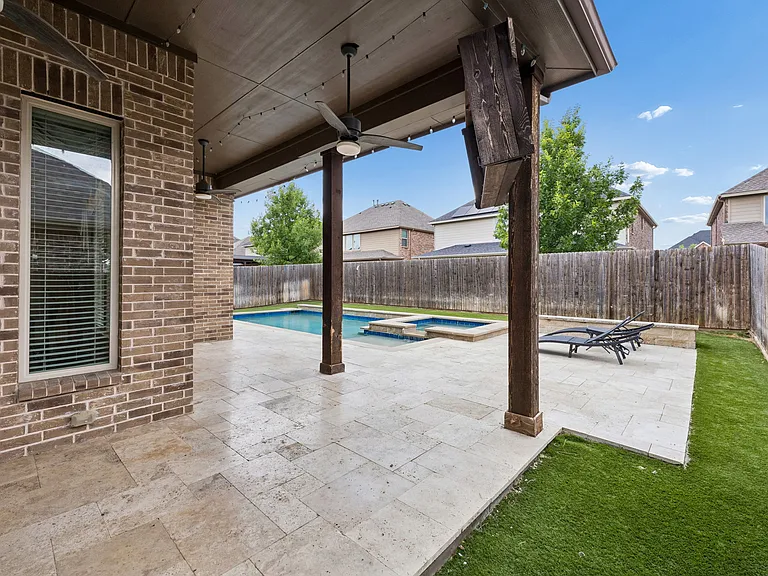 908 Mist Flower Dr — Photo 5