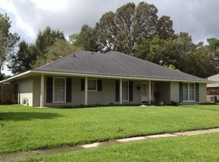 12666 E Glenhaven Dr, Baton Rouge, LA 70815