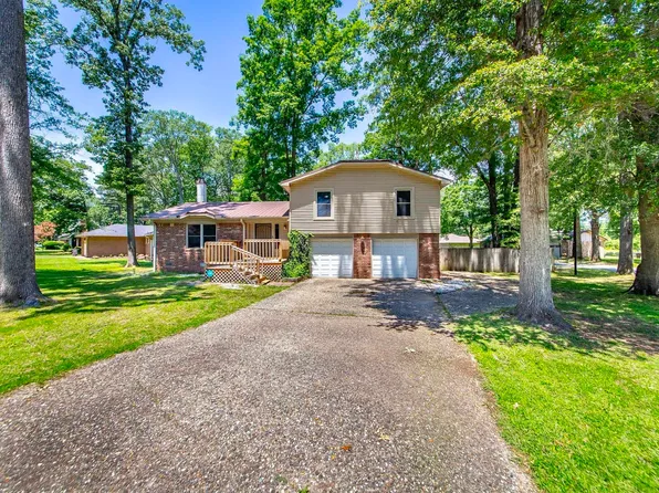 115 Foxdell Cir, Jacksonville, AR 72076