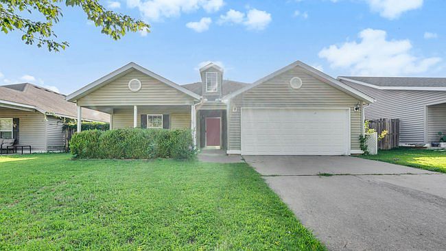 1st image of 4332 Serviceberry Dr