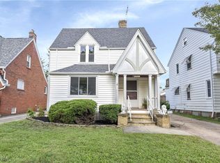 15600 Greenway Rd, Cleveland, OH 44111