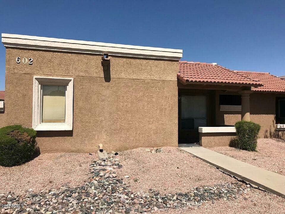 1st image of 602 W Hononegh Dr Unit 4